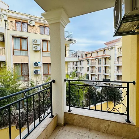 公寓 Horizon 17 'б' 圣弗拉斯