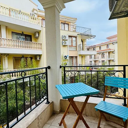 公寓 Horizon 17 'б'