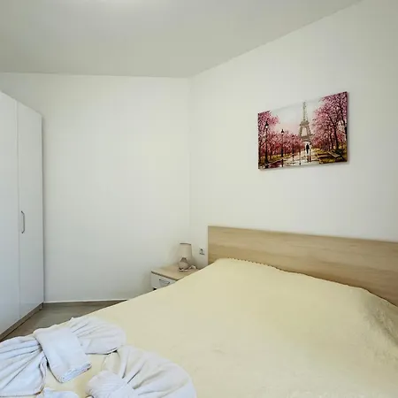 Horizon 17 'б' 公寓 *